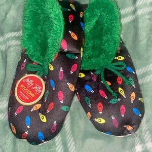 Snoozies Unisex Holiday Slippers NWT Size 13